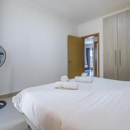 Hard To By - Modern & Huge House In Sliema