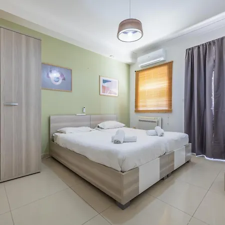 Hard To By - Modern & Huge House In Tatil Evi Sliema