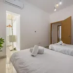 Hard To By - Modern & Huge House In Сasa de vacaciones